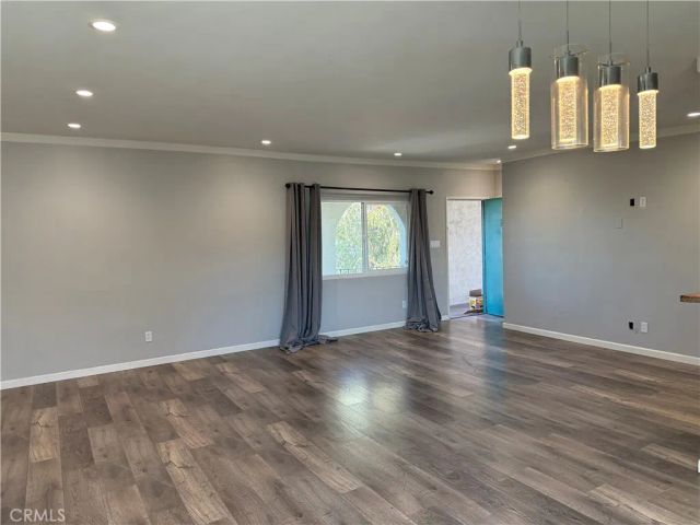 10749 New haven Street, Sun Valley, CA 91352