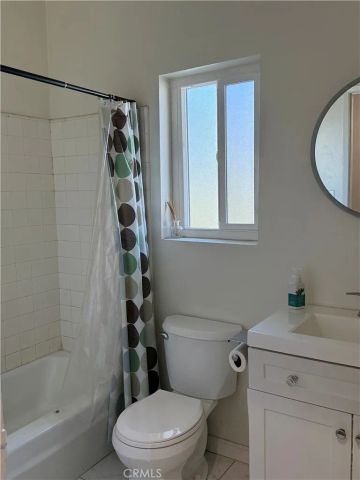 10749 New haven Street, Sun Valley, CA 91352