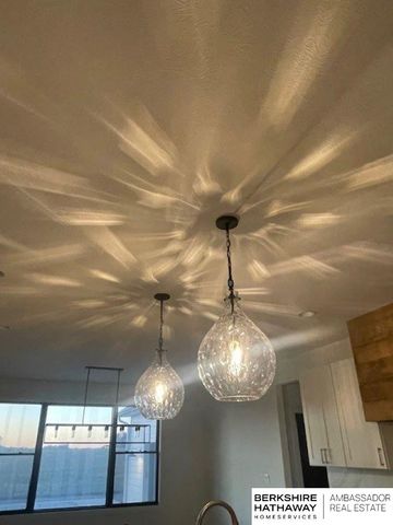 19970 S 172 Plaza Circle, Springfield, NE 68059