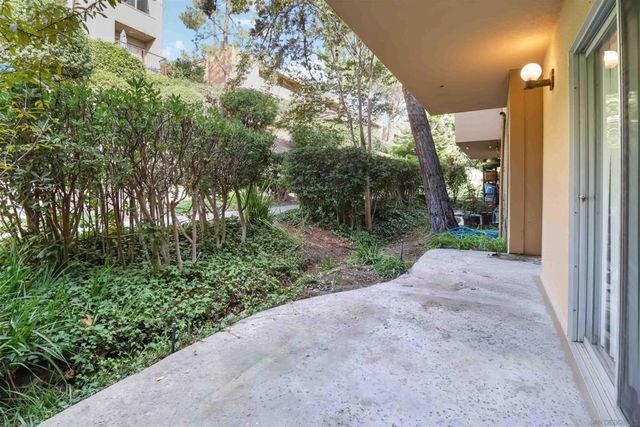 5700 Baltimore Dr 187, La Mesa, CA 91942