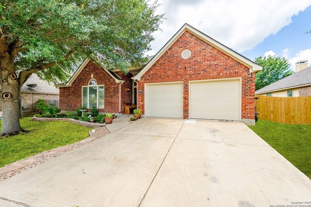 2978 Palomino Pass, Seguin, TX 78155