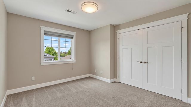 9110 N Seminole St, Spokane, WA 99208