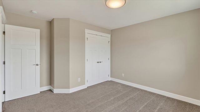 9110 N Seminole St, Spokane, WA 99208