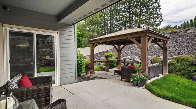 9110 N Seminole St, Spokane, WA 99208