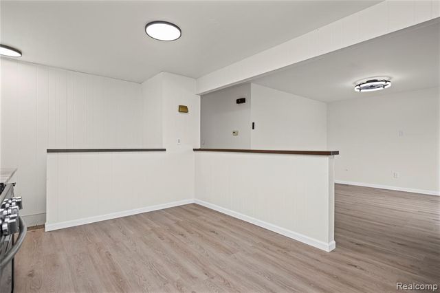 32804 Norwood Drive, Warren, MI 48092