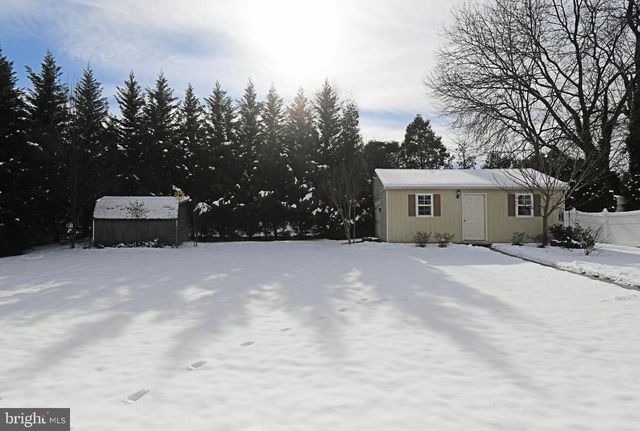 555 SARATOGA RD, King Of Prussia, PA 19406