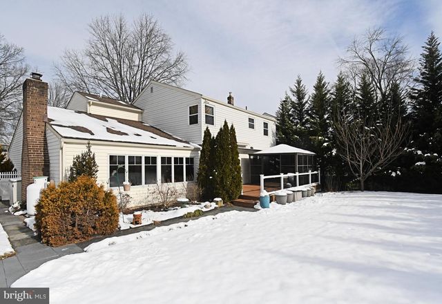 555 SARATOGA RD, King Of Prussia, PA 19406