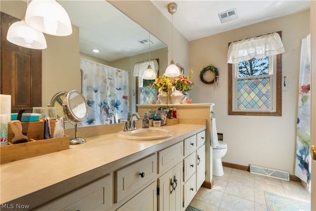 1649 Harmony Lane SW, North Canton, OH 44709