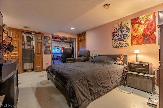 1649 Harmony Lane SW, North Canton, OH 44709
