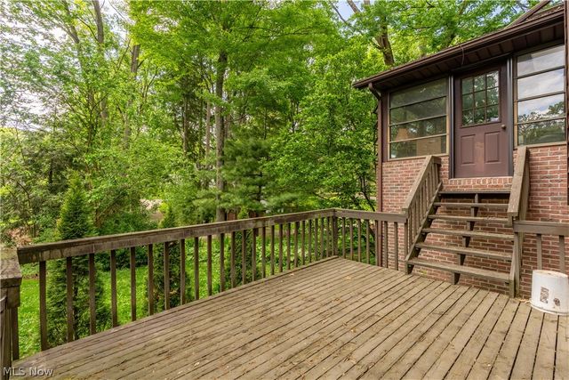 1649 Harmony Lane SW, North Canton, OH 44709