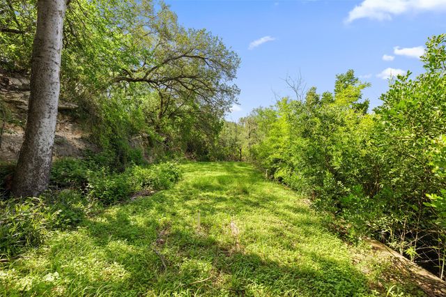 4007 Eck LN, Austin, TX 78734