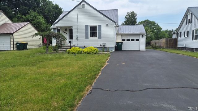 104 Van Mara Drive, Cicero, NY 13212