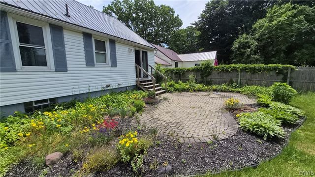 104 Van Mara Drive, Cicero, NY 13212
