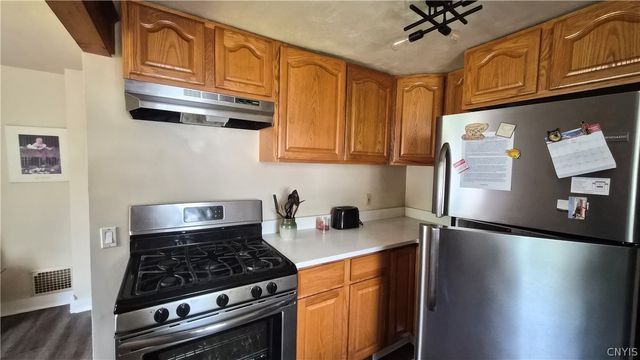 104 Van Mara Drive, Cicero, NY 13212