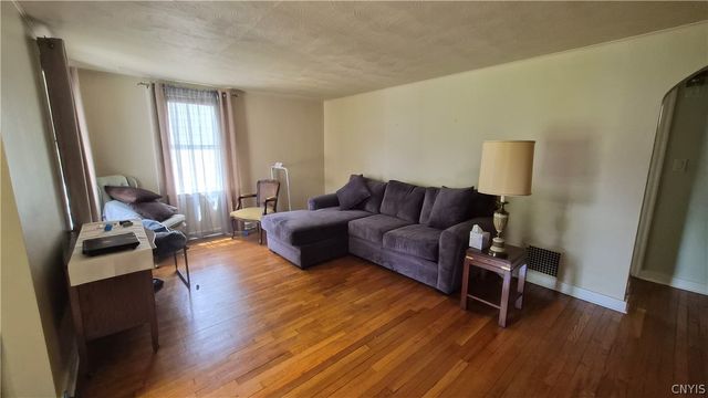 104 Van Mara Drive, Cicero, NY 13212