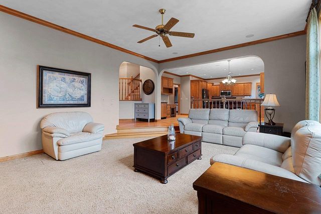 2159 MOONLIGHT COURT, Menasha, WI 54952