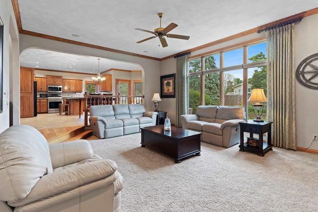 2159 MOONLIGHT COURT, Menasha, WI 54952