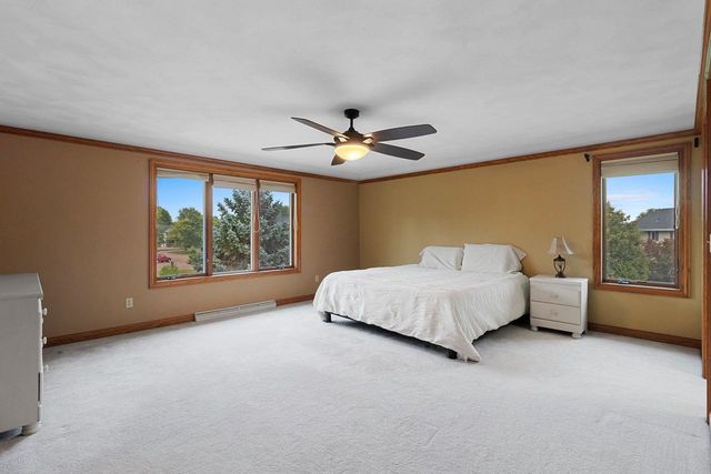 2159 MOONLIGHT COURT, Menasha, WI 54952