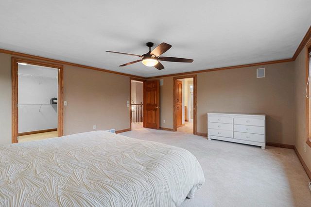 2159 MOONLIGHT COURT, Menasha, WI 54952