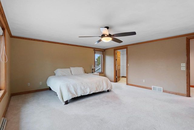 2159 MOONLIGHT COURT, Menasha, WI 54952
