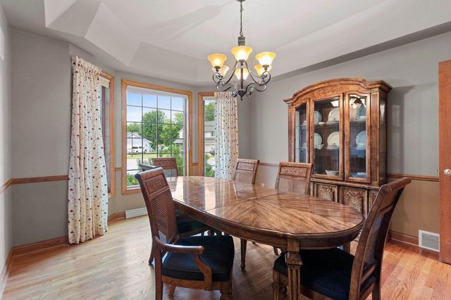 2159 MOONLIGHT COURT, Menasha, WI 54952