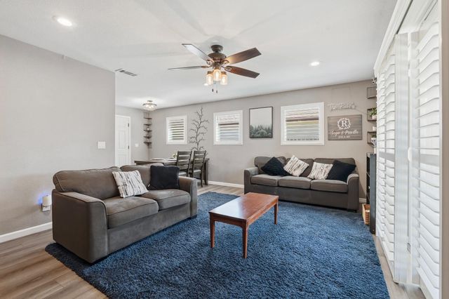 242 Martha St, Manteca, CA 95337