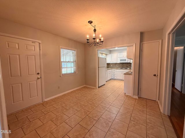 803 W Morris Circle, Dunn, NC 28334