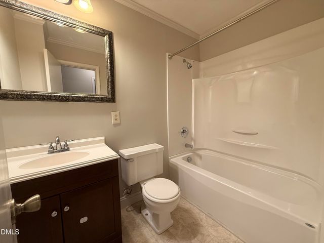 803 W Morris Circle, Dunn, NC 28334