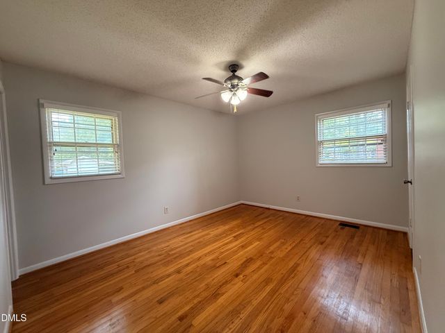 803 W Morris Circle, Dunn, NC 28334