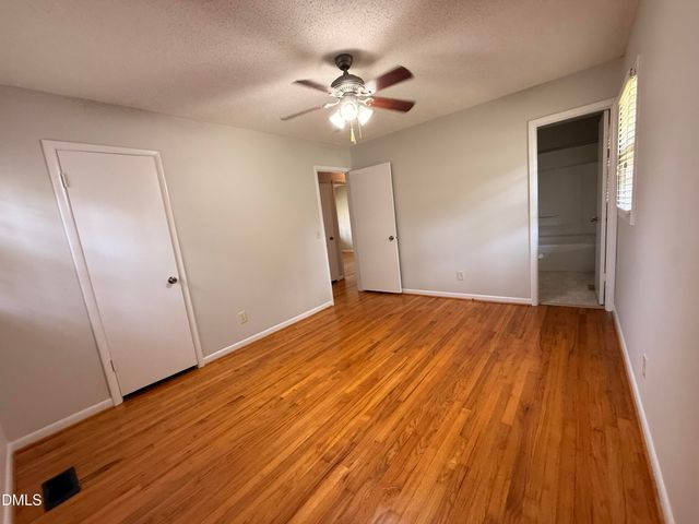 803 W Morris Circle, Dunn, NC 28334