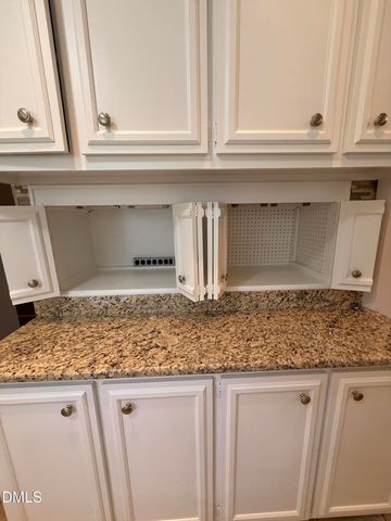 803 W Morris Circle, Dunn, NC 28334