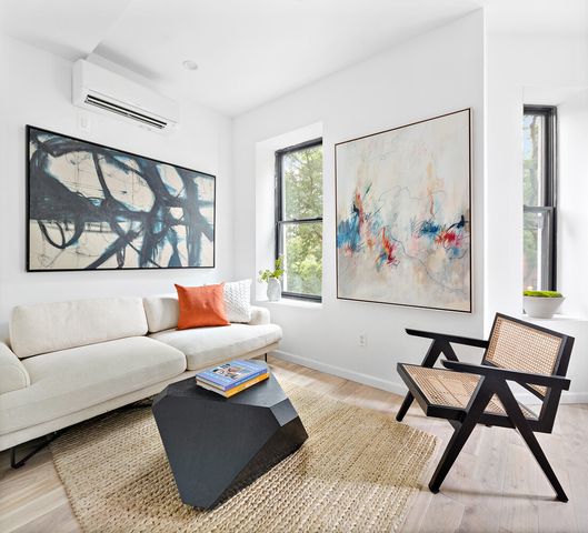 702 Greene Ave Apt 4, New York City, NY 11221