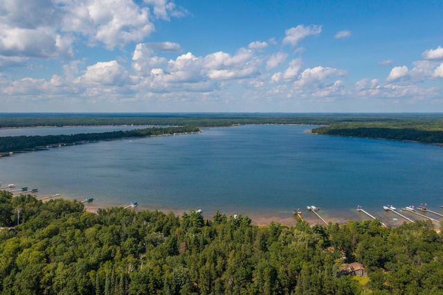 13908 Mission Park Drive, Merrifield, MN 56465