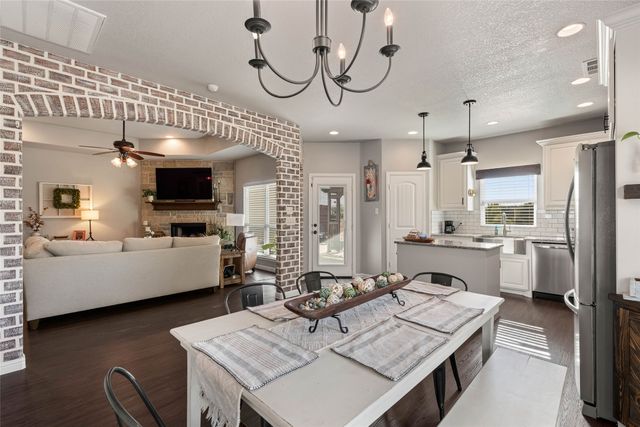 6093 S Fm 730, Decatur, TX 76234