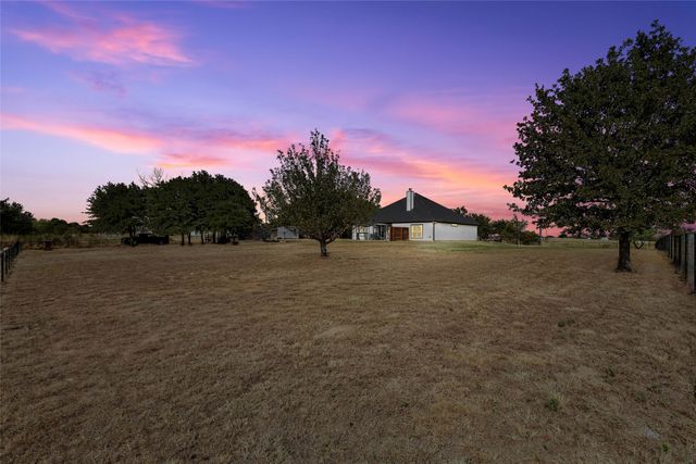 6093 S Fm 730, Decatur, TX 76234