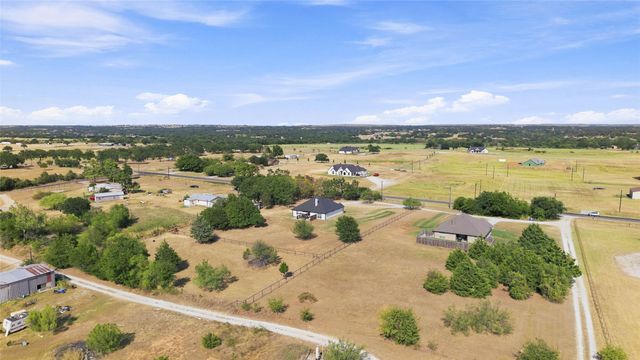 6093 S Fm 730, Decatur, TX 76234