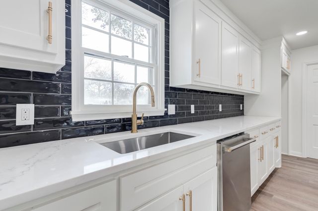 4702 22nd Street, Lubbock, TX 79407