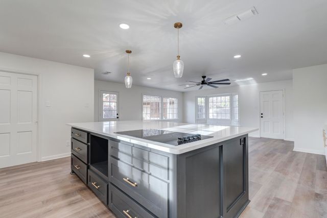 4702 22nd Street, Lubbock, TX 79407