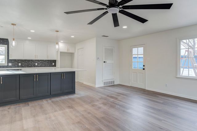 4702 22nd Street, Lubbock, TX 79407