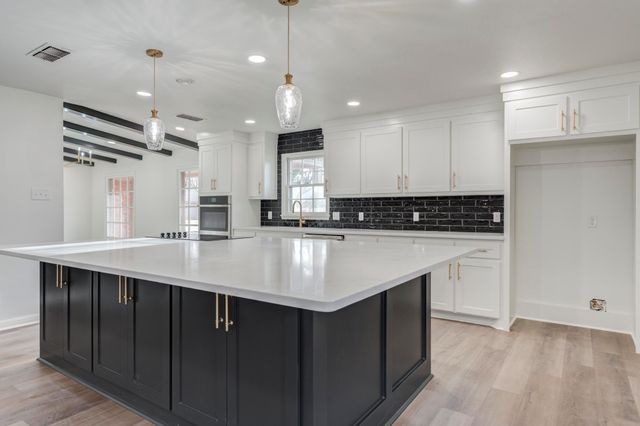 4702 22nd Street, Lubbock, TX 79407