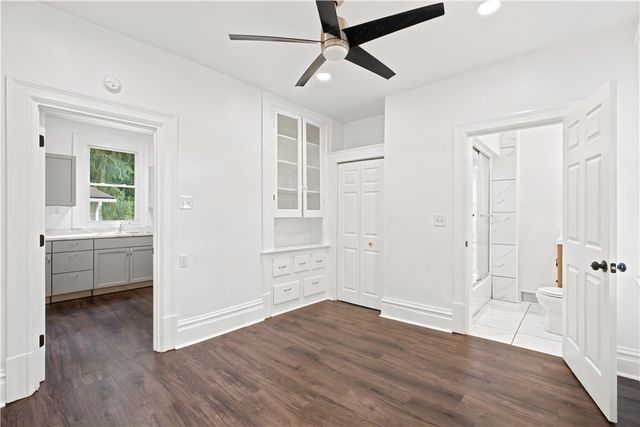 404 Valley Ave, Wall Boro, PA 15148