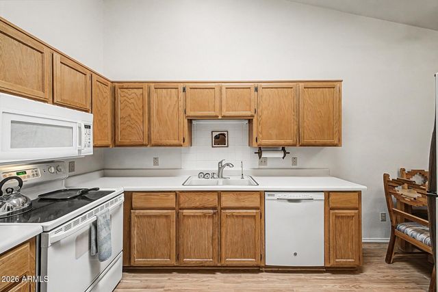 1920 S Plaza Drive 7, Apache Junction, AZ 85120