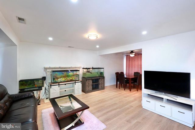 9947 MONTOUR ST, Philadelphia, PA 19115