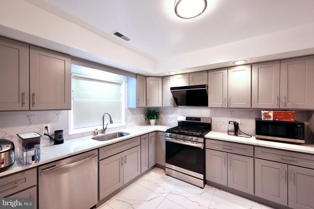 9947 MONTOUR ST, Philadelphia, PA 19115