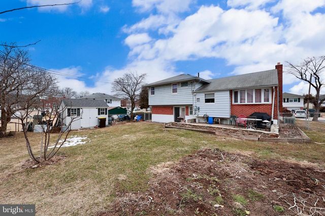 9947 MONTOUR ST, Philadelphia, PA 19115