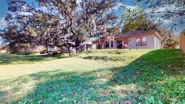 235 FOGGY CREEK ROAD, Davenport, FL 33837