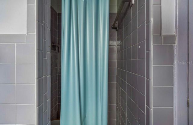 4524 GOLFWOOD BOULEVARD, Tampa, FL 33634