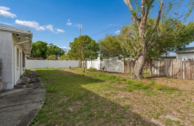 4524 GOLFWOOD BOULEVARD, Tampa, FL 33634