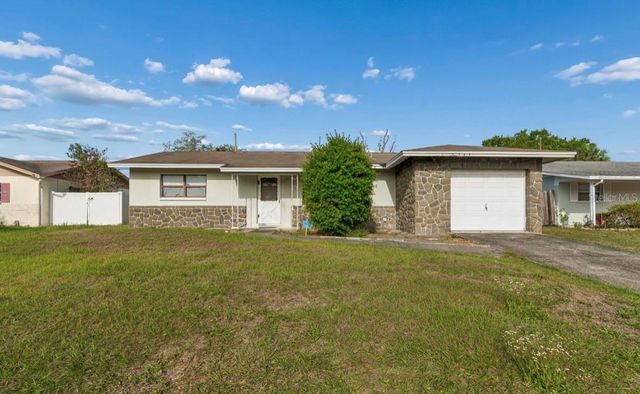 4524 GOLFWOOD BOULEVARD, Tampa, FL 33634