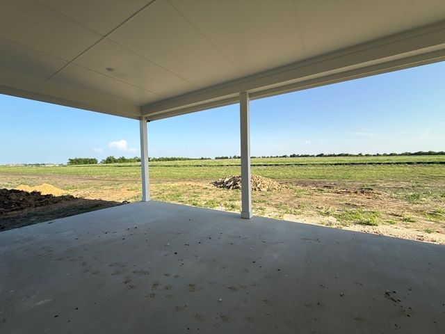 690 County Road 200, Valley View, TX 76272